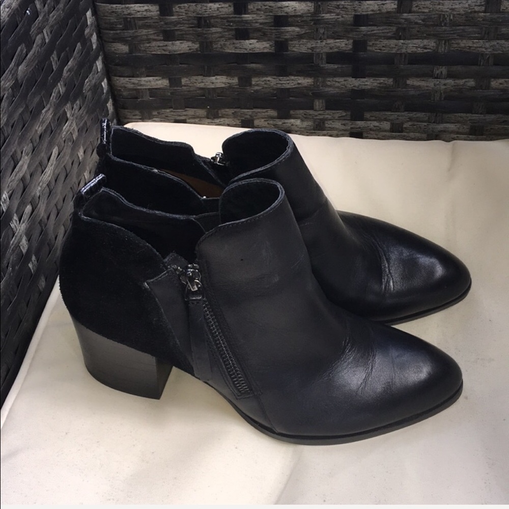▪️Donald Pliner▪️Edyn Ankle Boots EUC